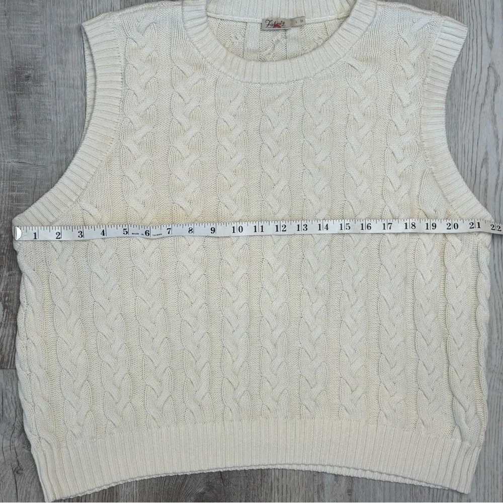 Faherty Sunwashed Sweater Vest Women’s Size L White Shell Cable Stitch Cotton